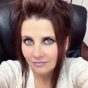 Meet your Posher, Pamela